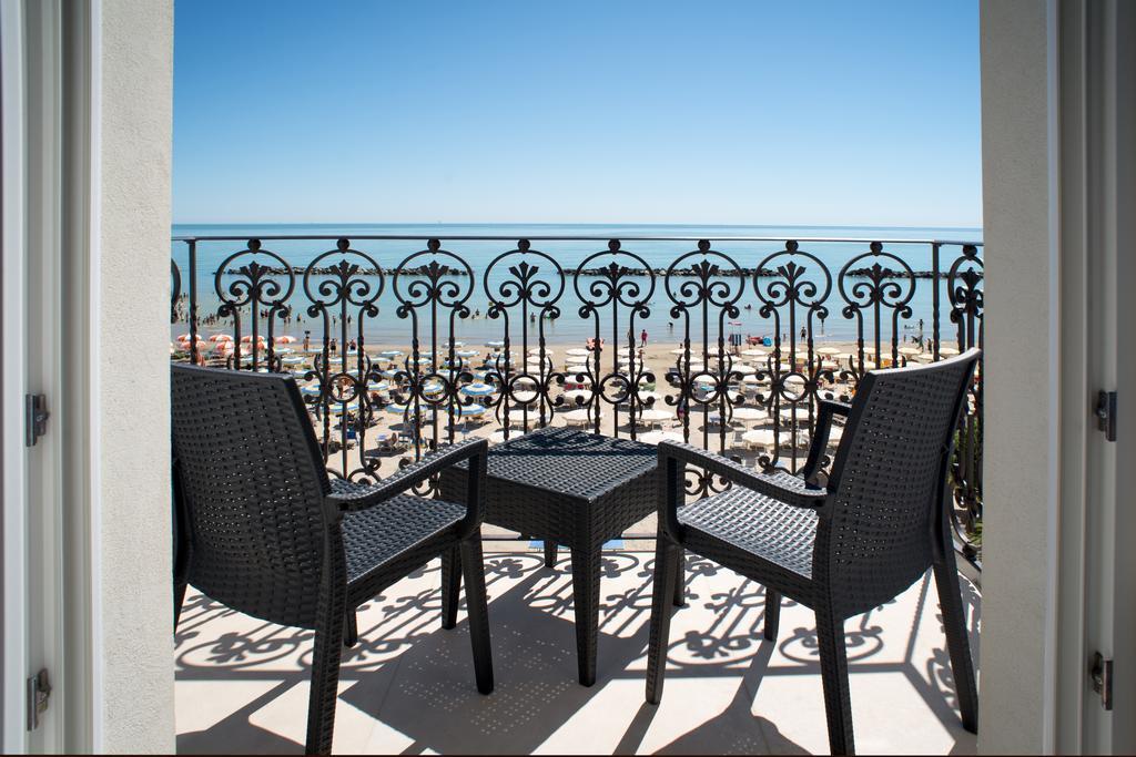 Hotel Baia Marina Cupra Marittima Extérieur photo
